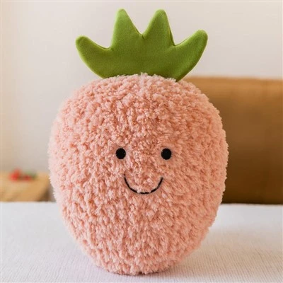 Jouet en peluche de fraisier